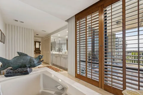 $1,295,000 | 2155 South Ocean Boulevard South, Unit 19, Delray Beach, FL 33483