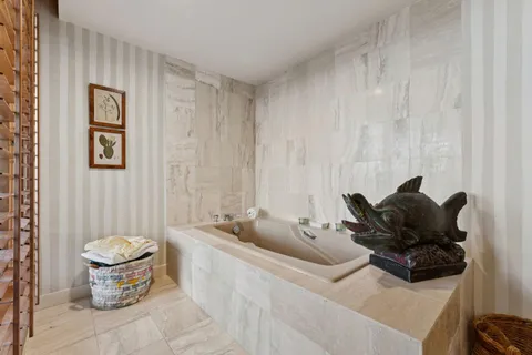 $1,295,000 | 2155 South Ocean Boulevard South, Unit 19, Delray Beach, FL 33483