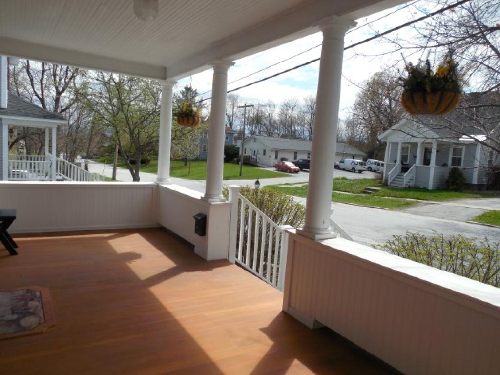 26 Lafayette Street Rutland, VT 05701 - Photo 4 of 30