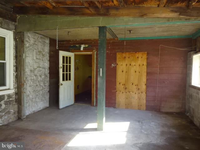 370 Old River Road Birdsboro, PA 19508 - Photo 2 of 11 Gallery Image 2