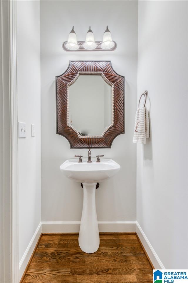 127 East Hawthorne Road Birmingham, AL 35209 - Photo 18 of 32