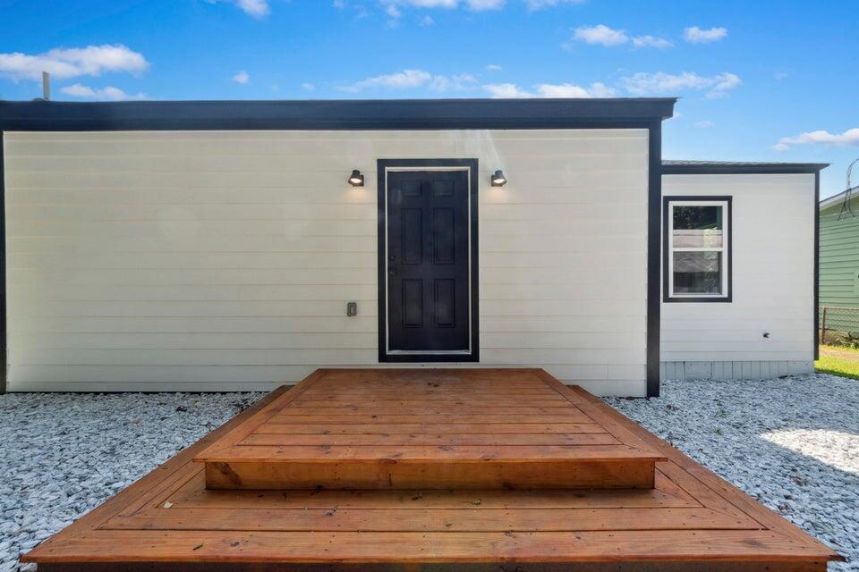 2136 Commander Road North Charleston, SC 29405 - Photo 16 of 20 commander14