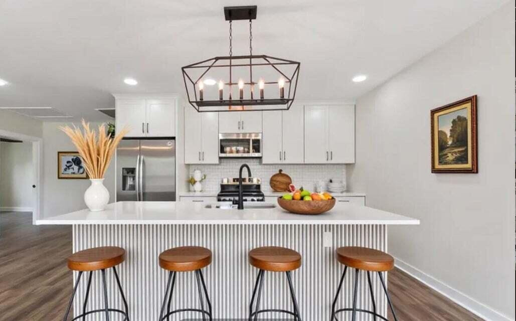 2136 Commander Road North Charleston, SC 29405 - Photo 3 of 20 Commander3