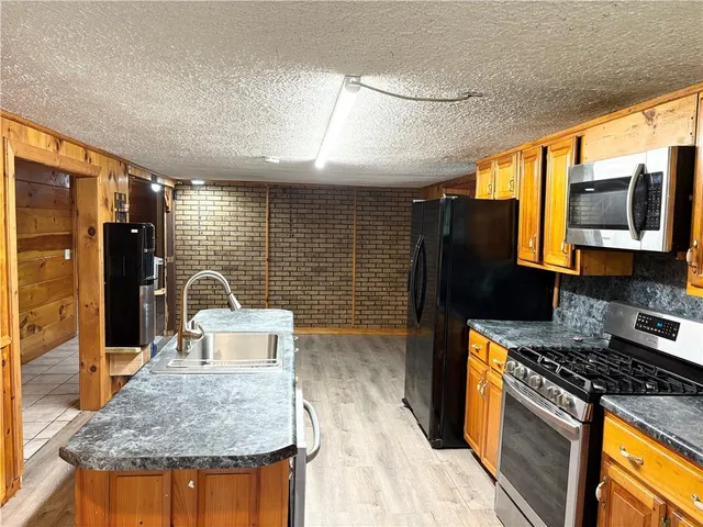 $2,200 | 368 White Pine Crossover, Jasper, GA 30143