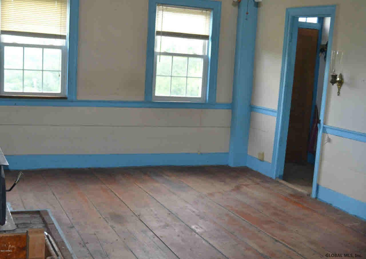 334 Lake Road Putnam, NY 12861 - Photo 8 of 21 Photo 8