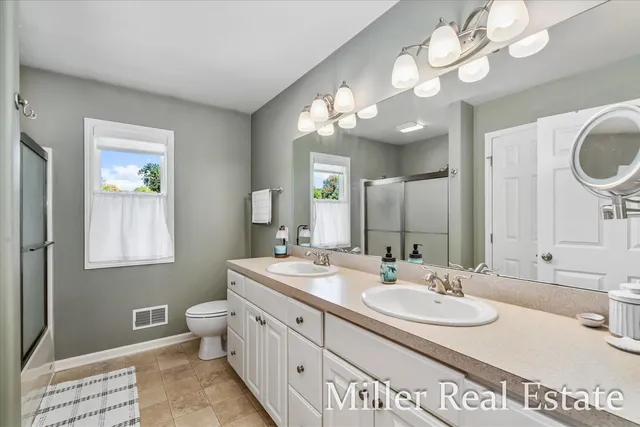 $469,900 | 2899 Loehrs Landing Drive, Hastings, MI 49058