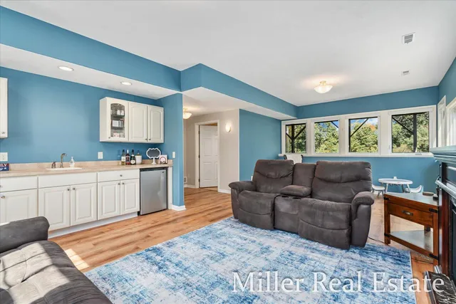 $469,900 | 2899 Loehrs Landing Drive, Hastings, MI 49058