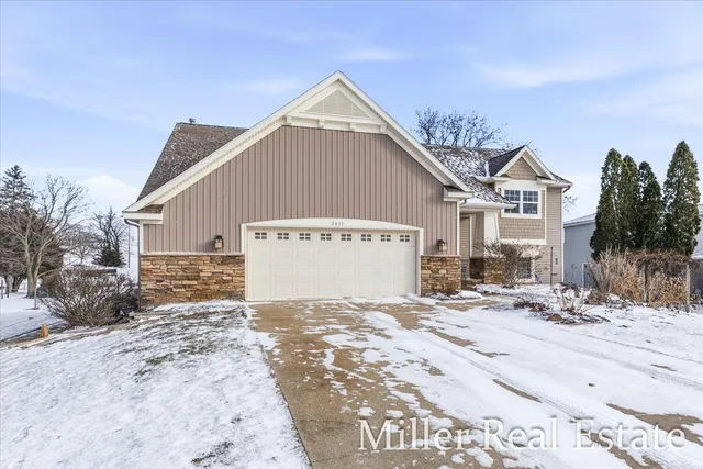 $469,900 | 2899 Loehrs Landing Drive, Hastings, MI 49058