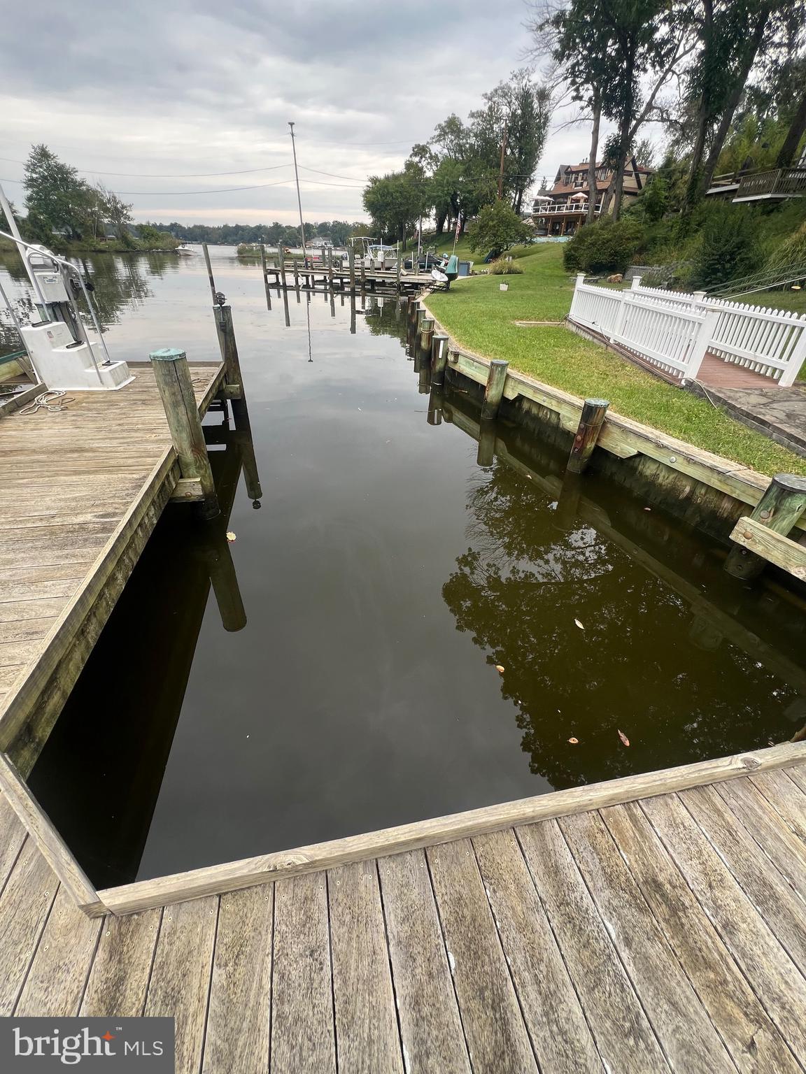 111 Virginia Avenue Edgewater, MD 21037 - Photo 10 of 80 boat slip