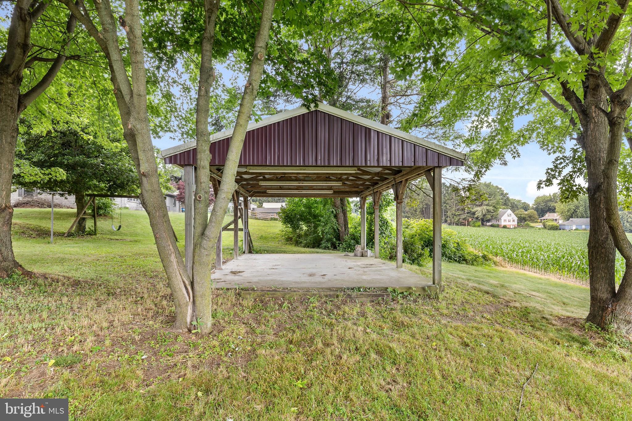 1230 Orchard Road Lititz, PA 17543 - Photo 17 of 19