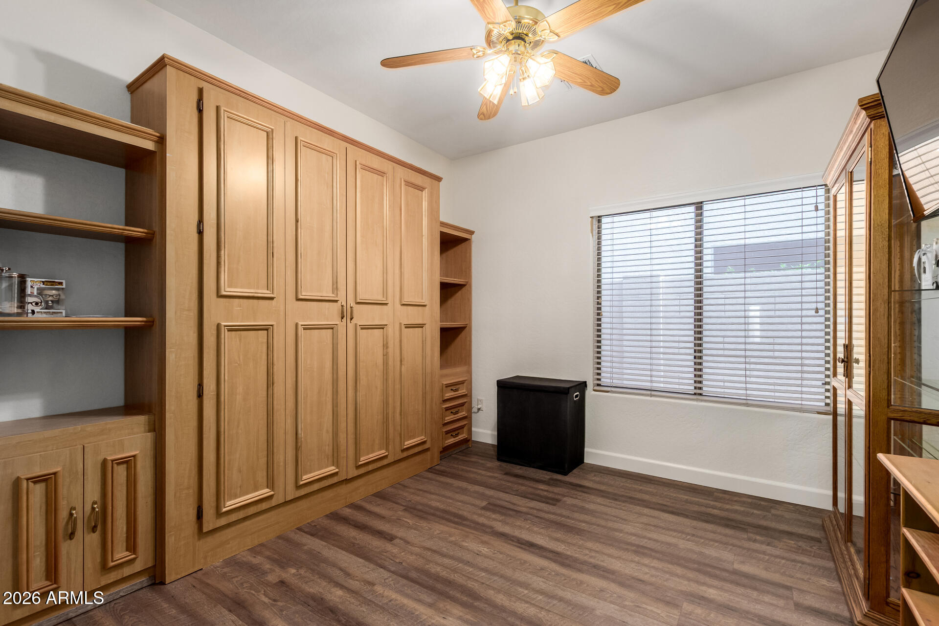 12937 West Flower Street Avondale, AZ 85392 - Photo 21 of 29 23 - Flower