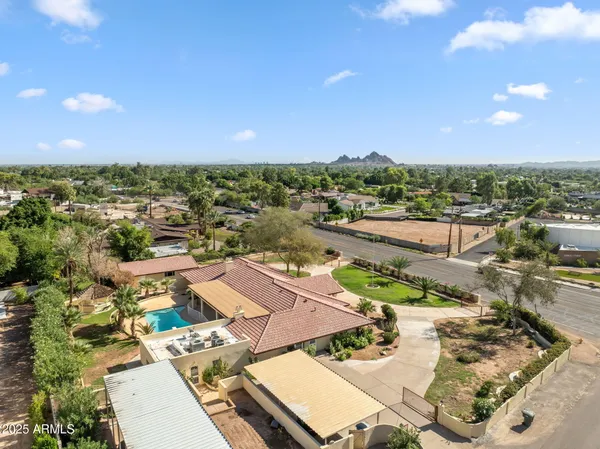 $2,750,000 | 5310 East Camelback Road, Phoenix, AZ 85018