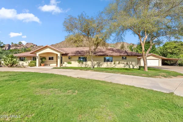 $2,750,000 | 5310 East Camelback Road, Phoenix, AZ 85018