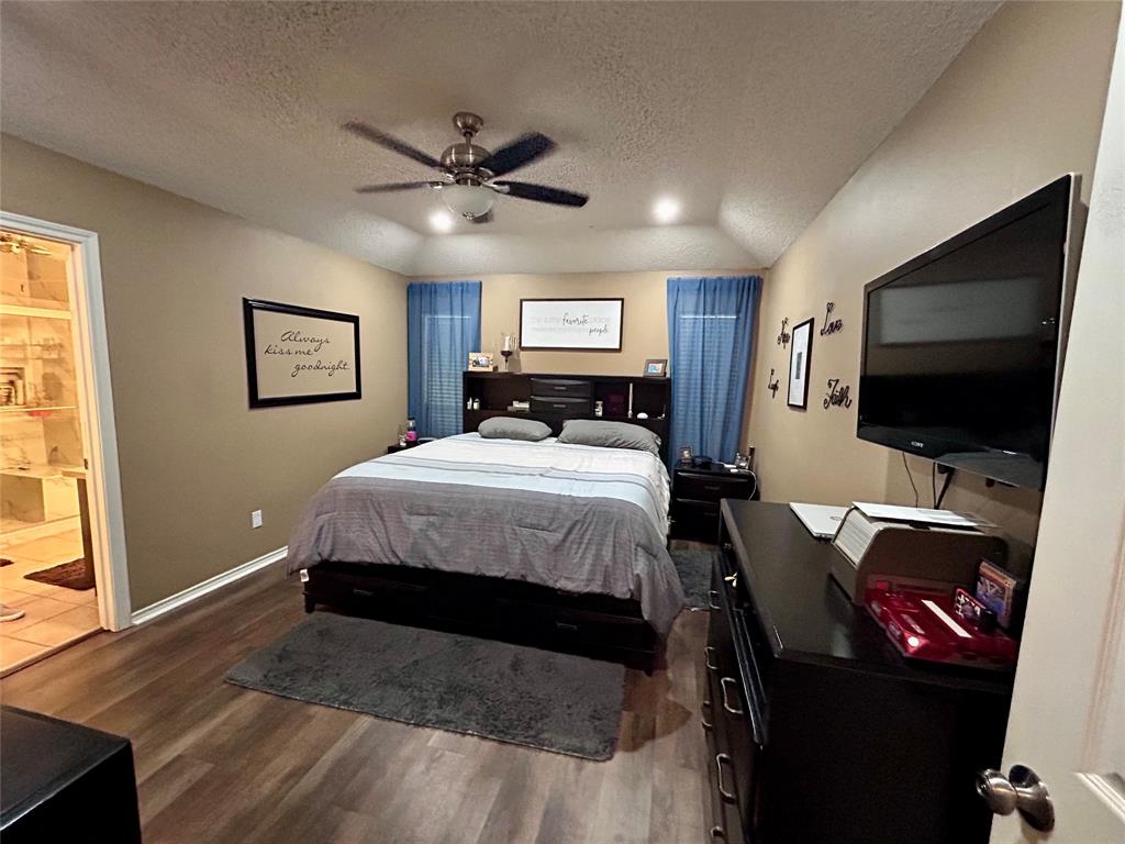 187 Sandy Lane Reno, TX 75462 - Photo 14 of 17