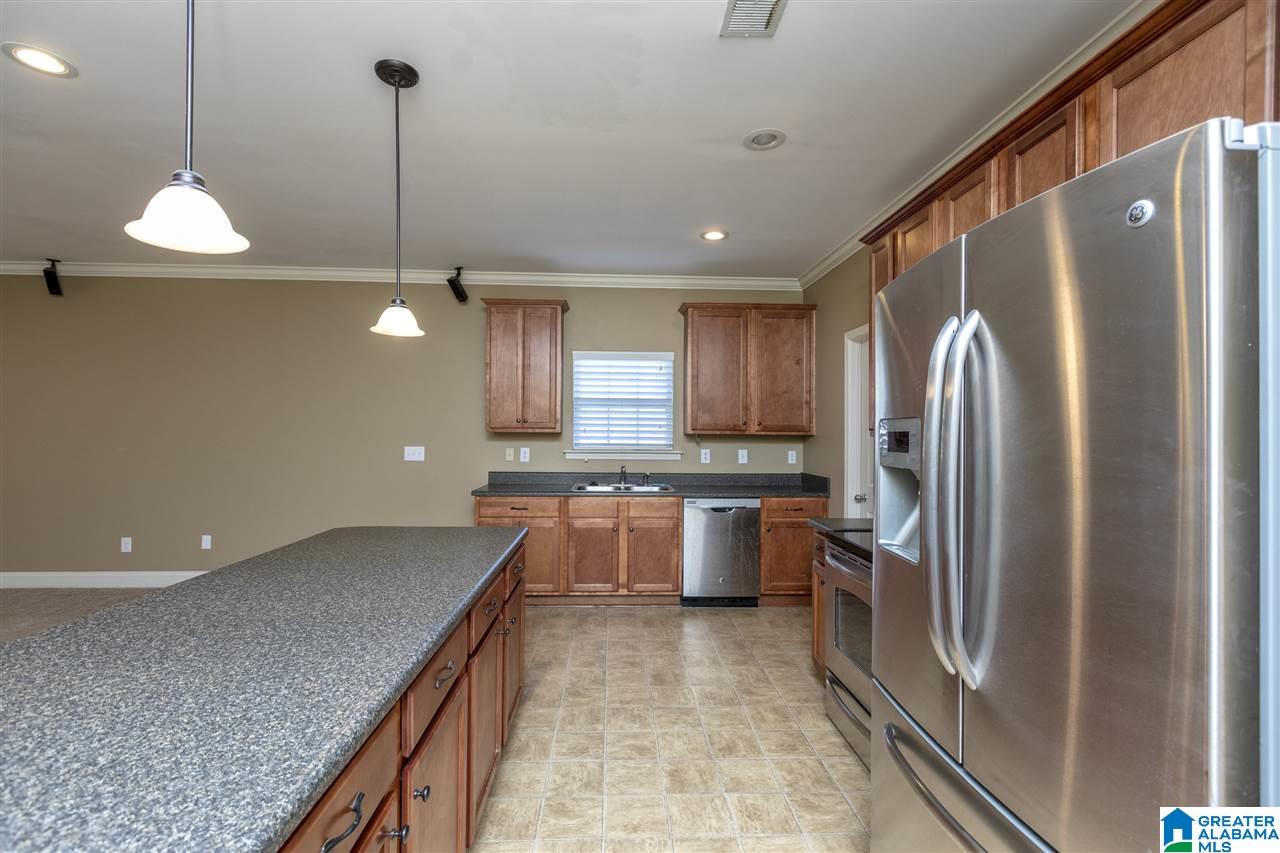 243 Creekside Lane Pelham, AL 35124 - Photo 9 of 50