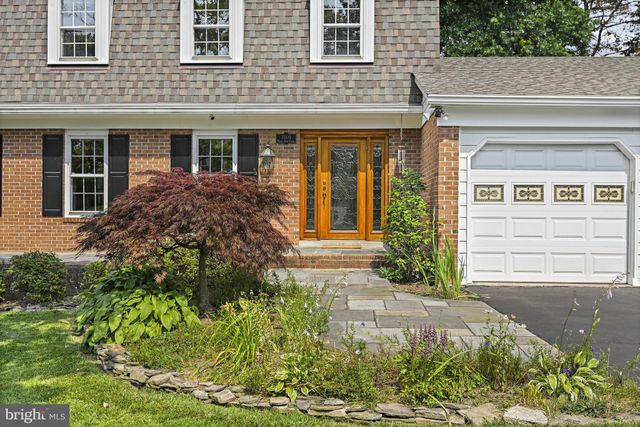 $1,610,500 | 7009 Hamel Hill Court, McLean, VA 22101