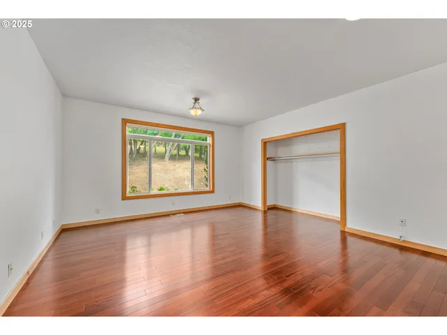 $749,000 | 322 Monta Vista Lane, Roseburg, OR 97471