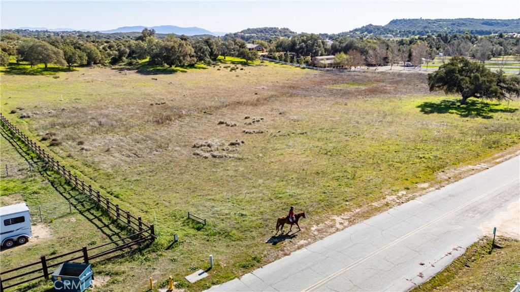 41560 De Anna Ranch Road Murrieta, CA 92562 - Photo 16 of 33