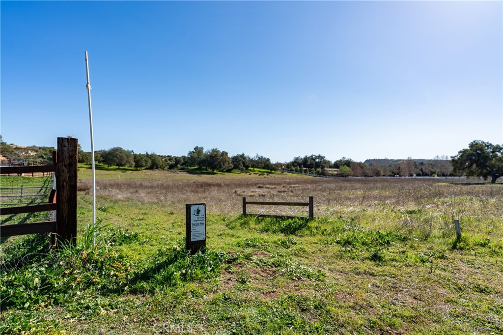 41560 De Anna Ranch Road Murrieta, CA 92562 - Photo 6 of 33