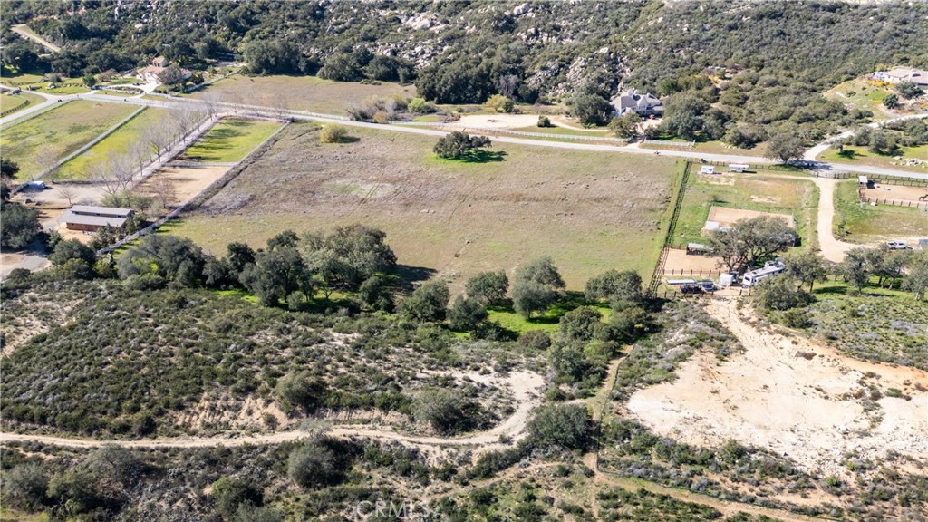 41560 De Anna Ranch Road Murrieta, CA 92562 - Photo 9 of 33