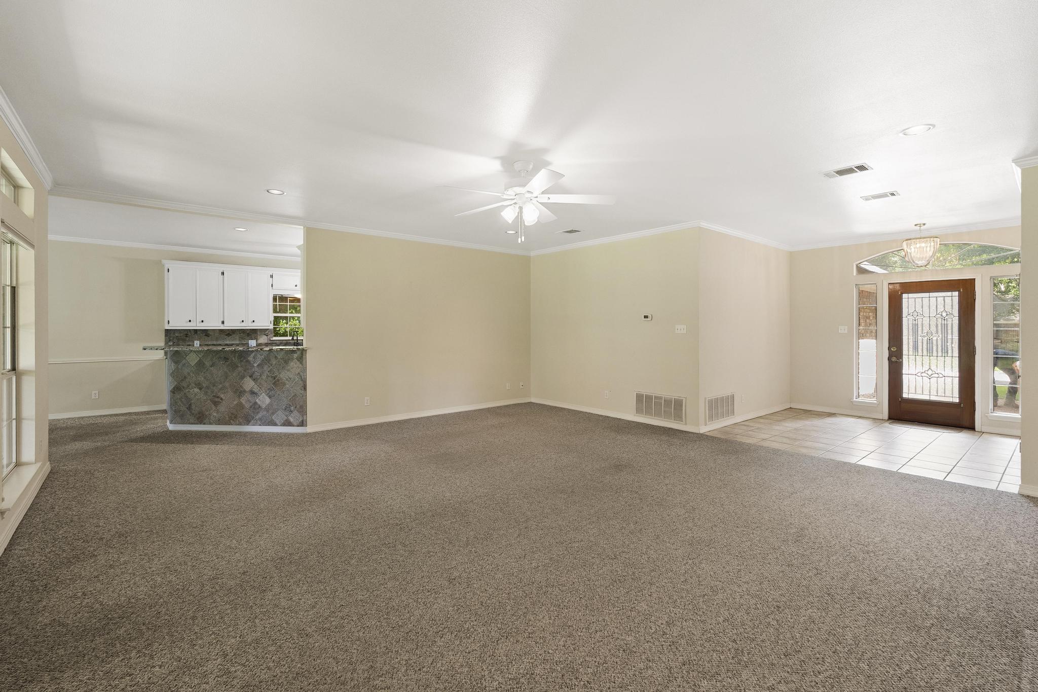1906 Meadow Ridge Drive Taylor, TX 76574 - Photo 5 of 24