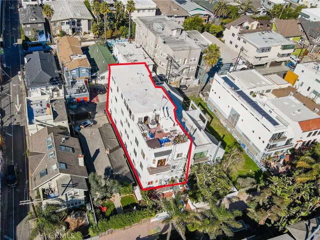 a picture of city view