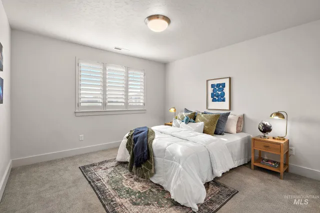 $650,000 | 3033 South Trailwood Way, Boise, ID 83716