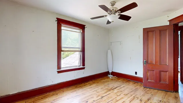 $294,500 | 180 E Shore South, Grand Isle, VT 05458