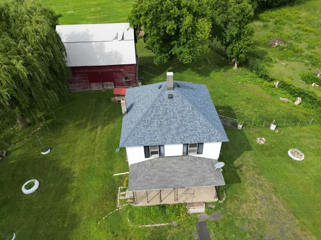 $299,900 | 180 E Shore South, Grand Isle, VT 05458
