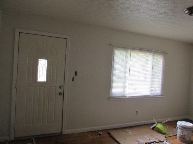 3037 Gerbert Road Columbus, OH 43224 - Photo 4 of 16 Gallery Image 4