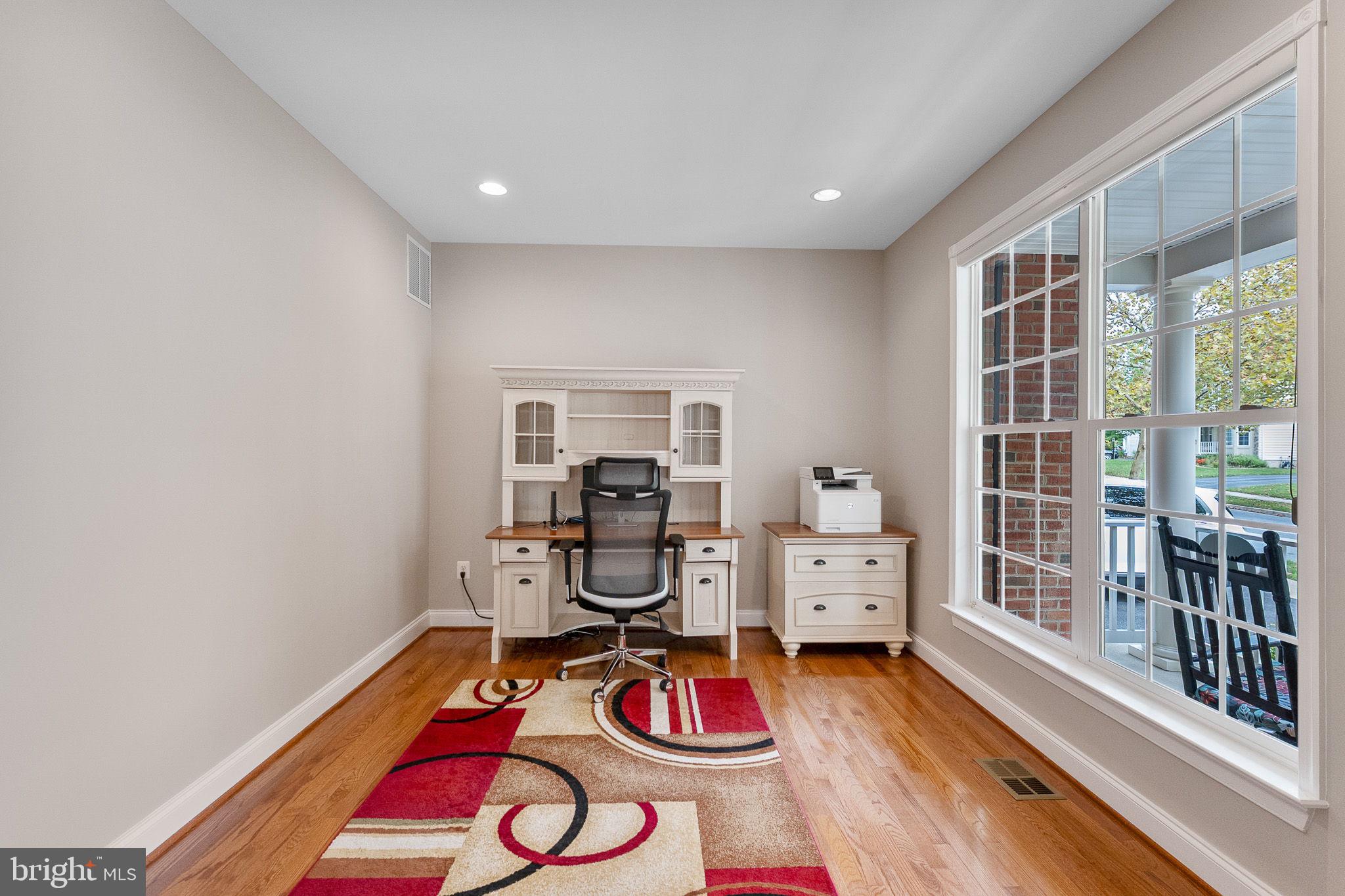 23128 Persimmon Ridge Road Clarksburg, MD 20871 - Photo 11 of 66 Office