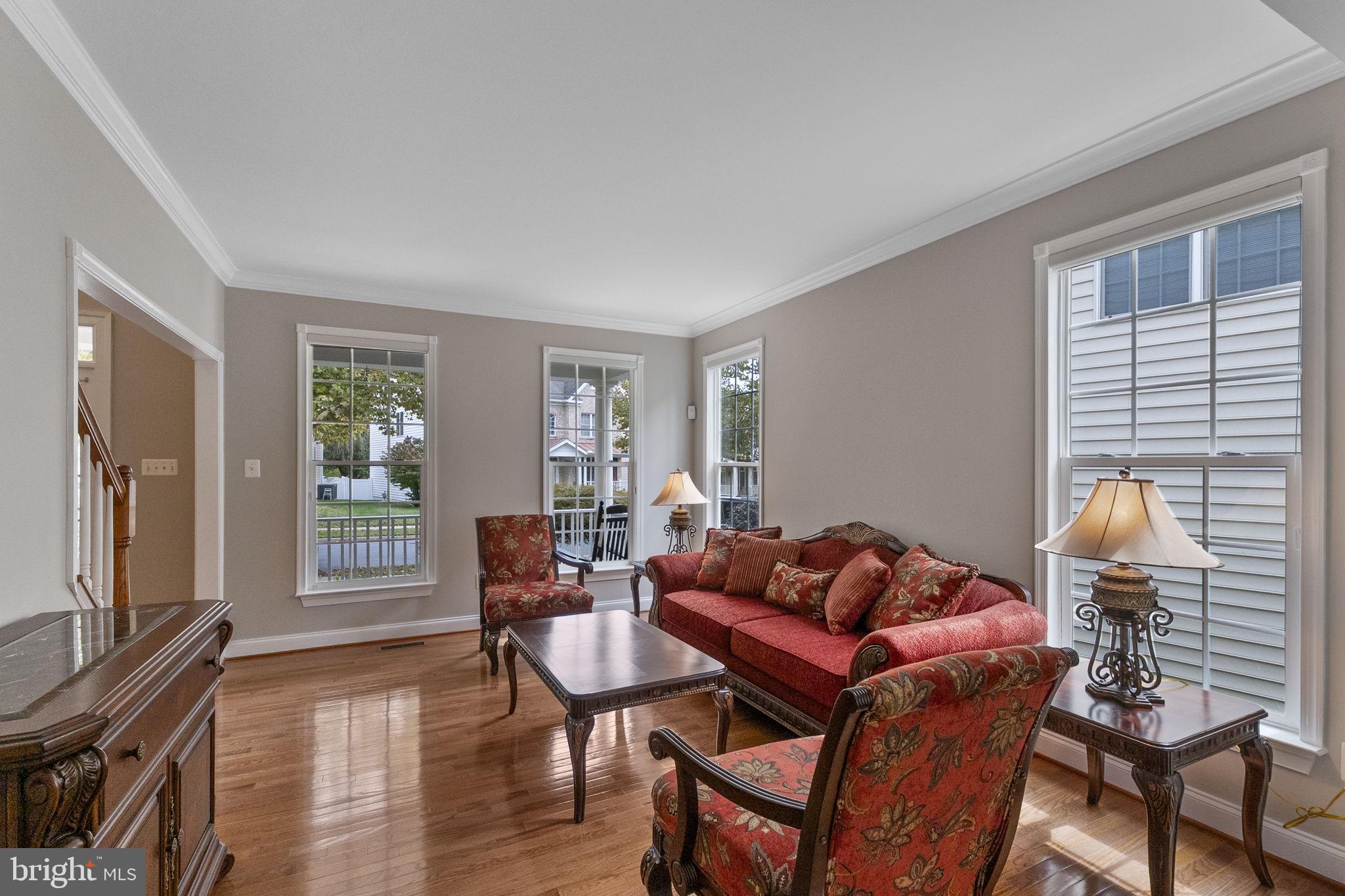 23128 Persimmon Ridge Road Clarksburg, MD 20871 - Photo 12 of 66 Living room