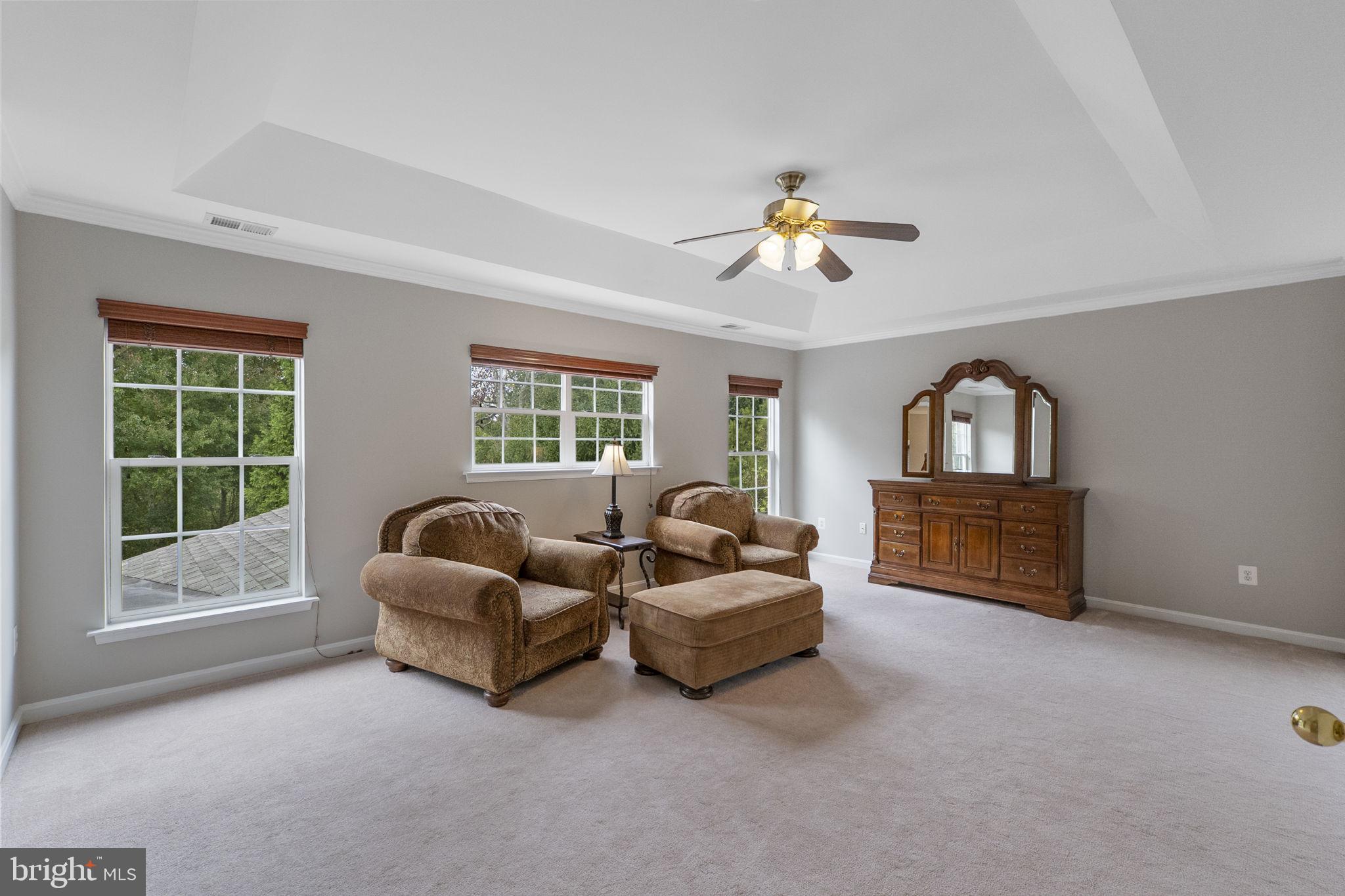 23128 Persimmon Ridge Road Clarksburg, MD 20871 - Photo 25 of 66 Primary sitting room