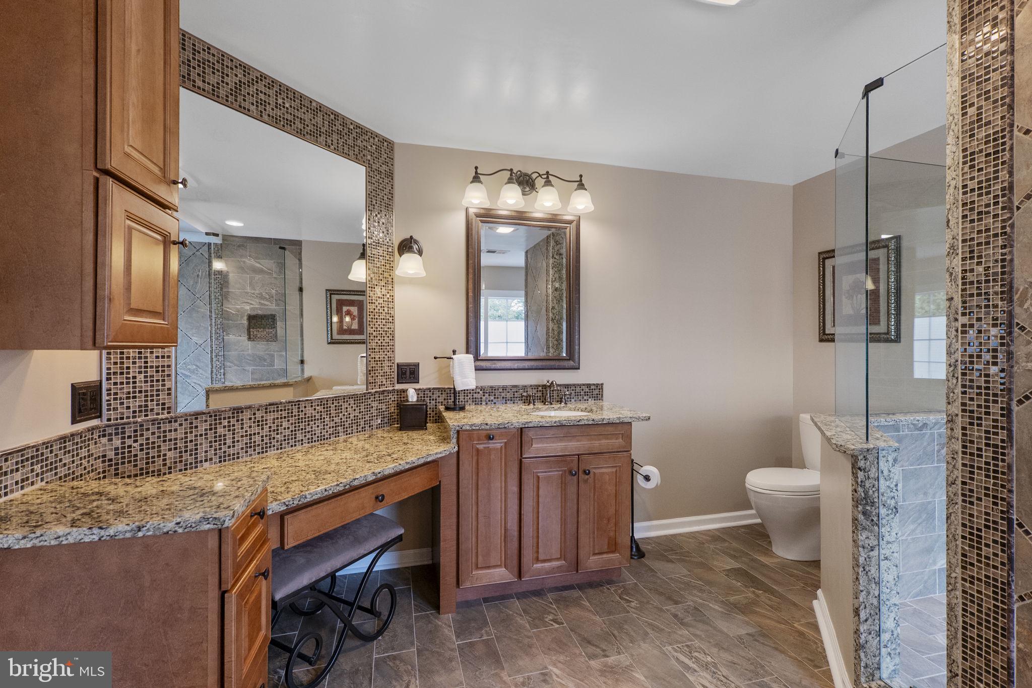 23128 Persimmon Ridge Road Clarksburg, MD 20871 - Photo 26 of 66 Primary bath