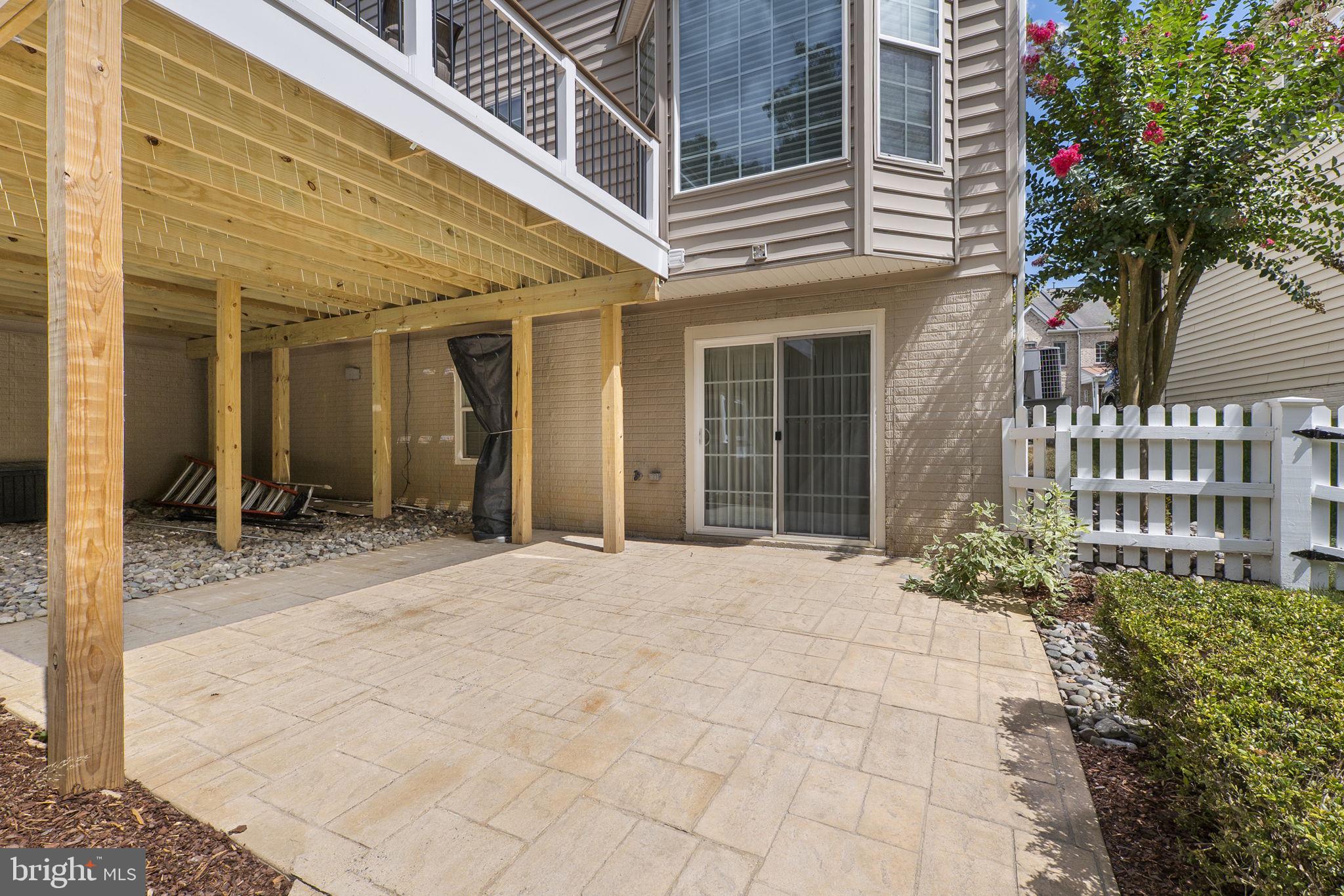 23128 Persimmon Ridge Road Clarksburg, MD 20871 - Photo 48 of 66 Back patio