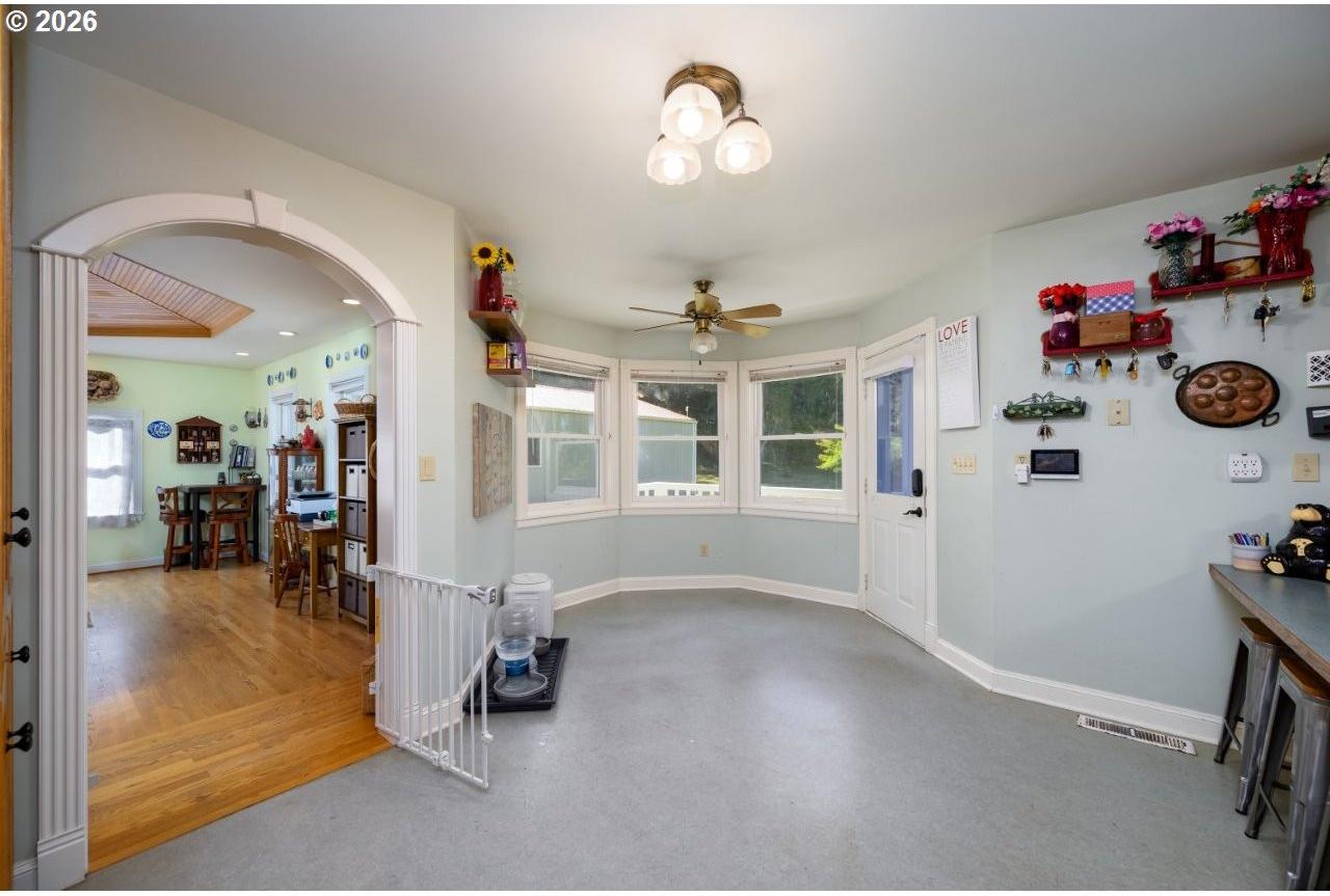 255 Dawson Road Roseburg, OR 97470 - Photo 7 of 48 Gallery Image 7