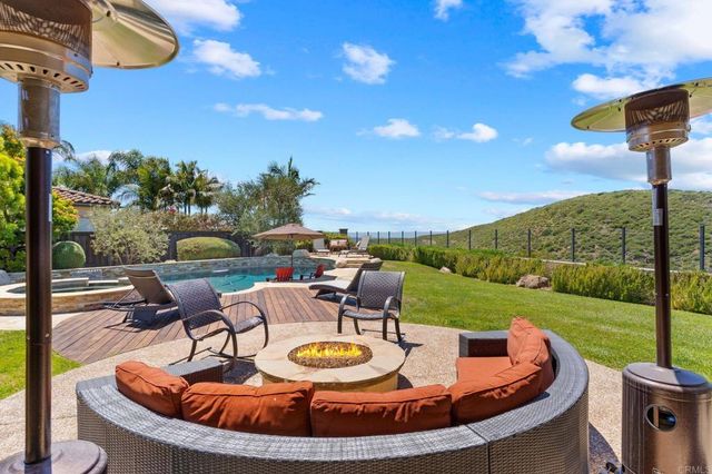 $2,620,000 | 7077 Sitio Colina, Carlsbad, CA 92009