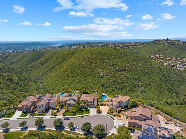 $2,620,000 | 7077 Sitio Colina, Carlsbad, CA 92009