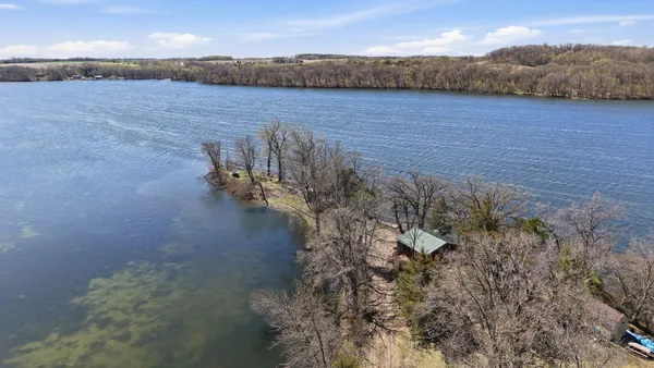 $309,900 | 20927 Big Lake Road, Richmond, MN 56368