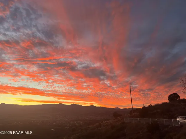 $565,000 | 15146 Lazy River Drive, Dewey, AZ 86327