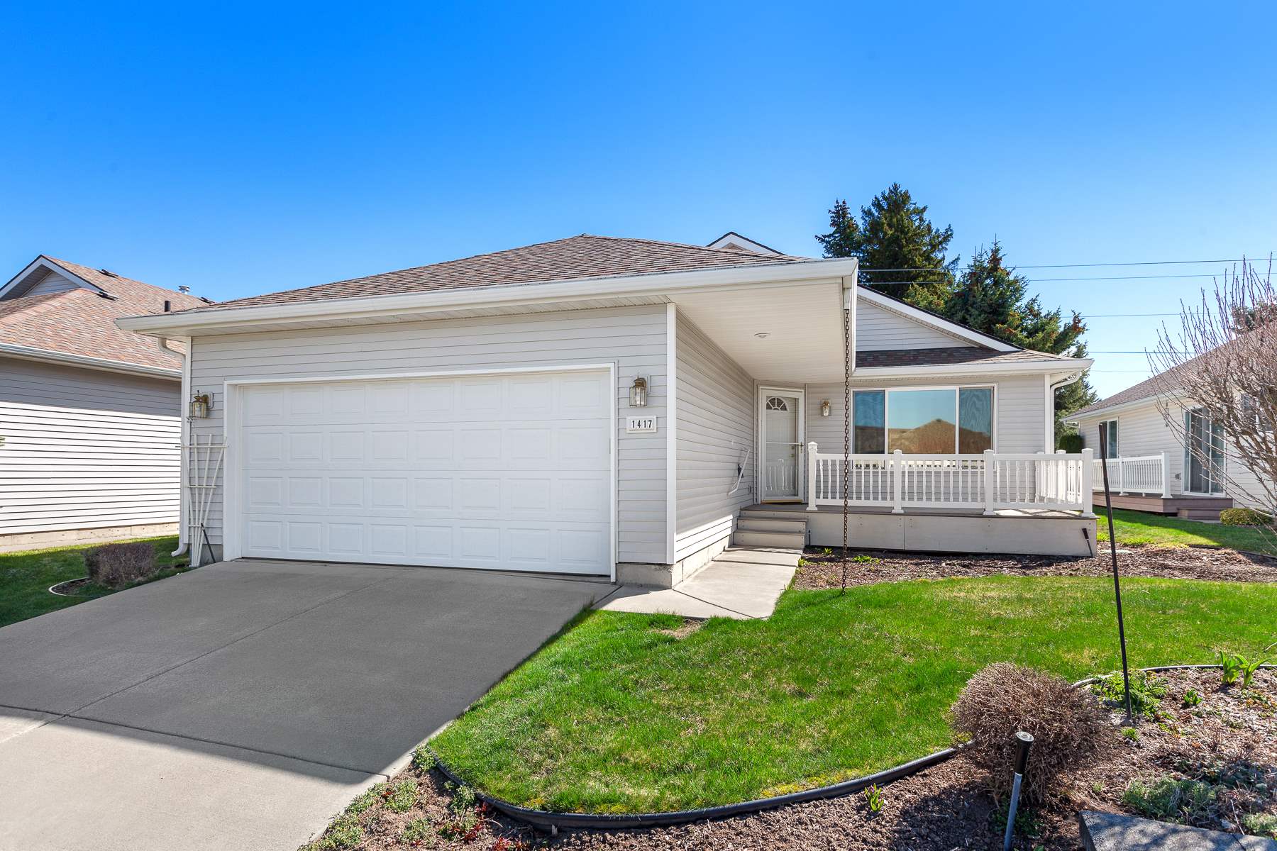 1417 South Davis Road Spokane Valley, WA 99216 - Photo 1 of 17 Gallery Image 1