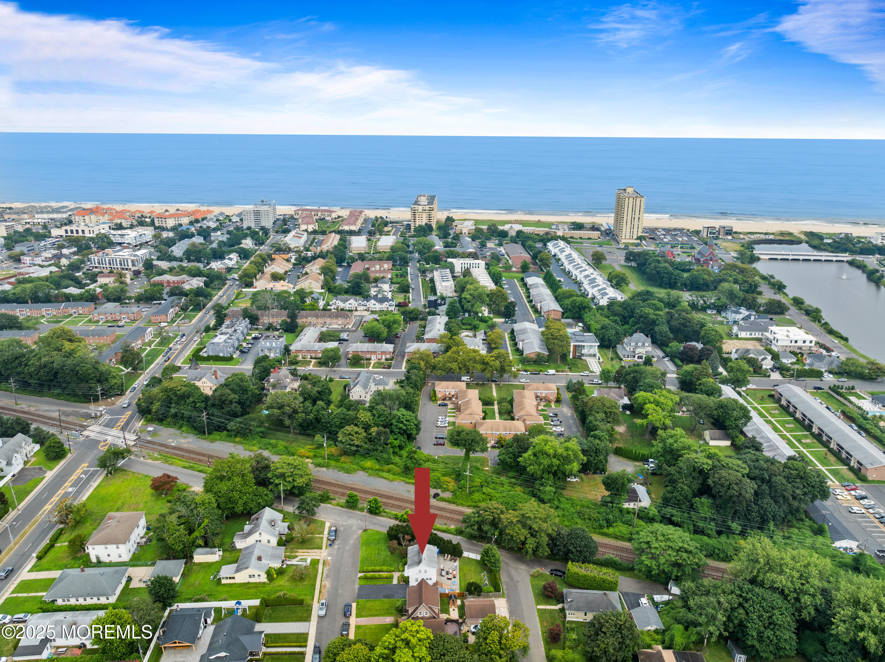 3 Reid Street Long Branch, NJ 07740 - Photo 43 of 54 a view of city with ocean