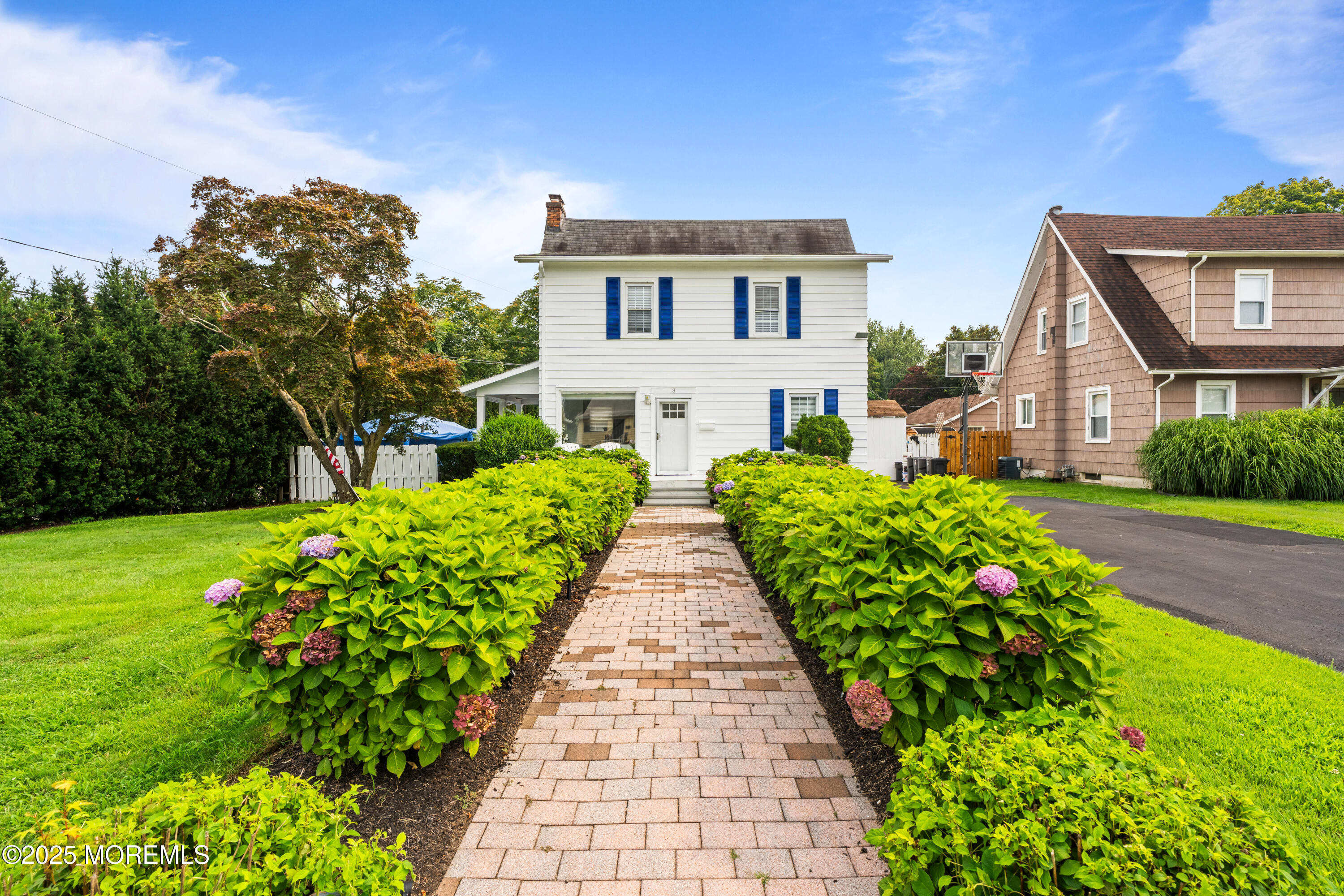 3 Reid Street Long Branch, NJ 07740 - Photo 5 of 54 front view of a house with a yard