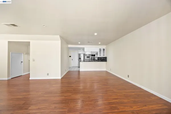$798,888 | 34 Chimney Rock, Oakland, CA 94605