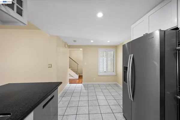 $798,888 | 34 Chimney Rock, Oakland, CA 94605
