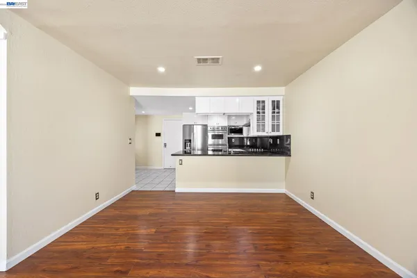 $798,888 | 34 Chimney Rock, Oakland, CA 94605