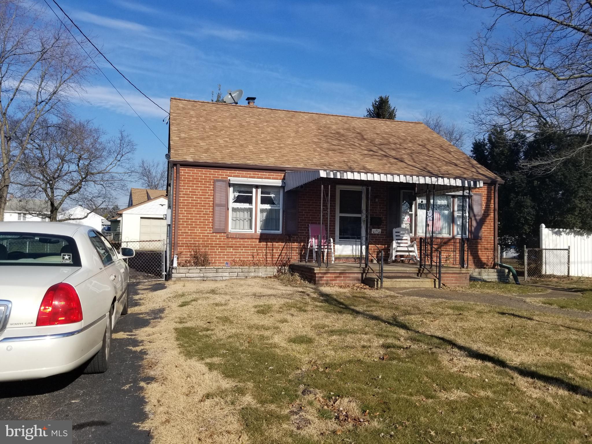 135 Oxford Road Cinnaminson, NJ 08077 - Photo 1 of 10 Gallery Image 1