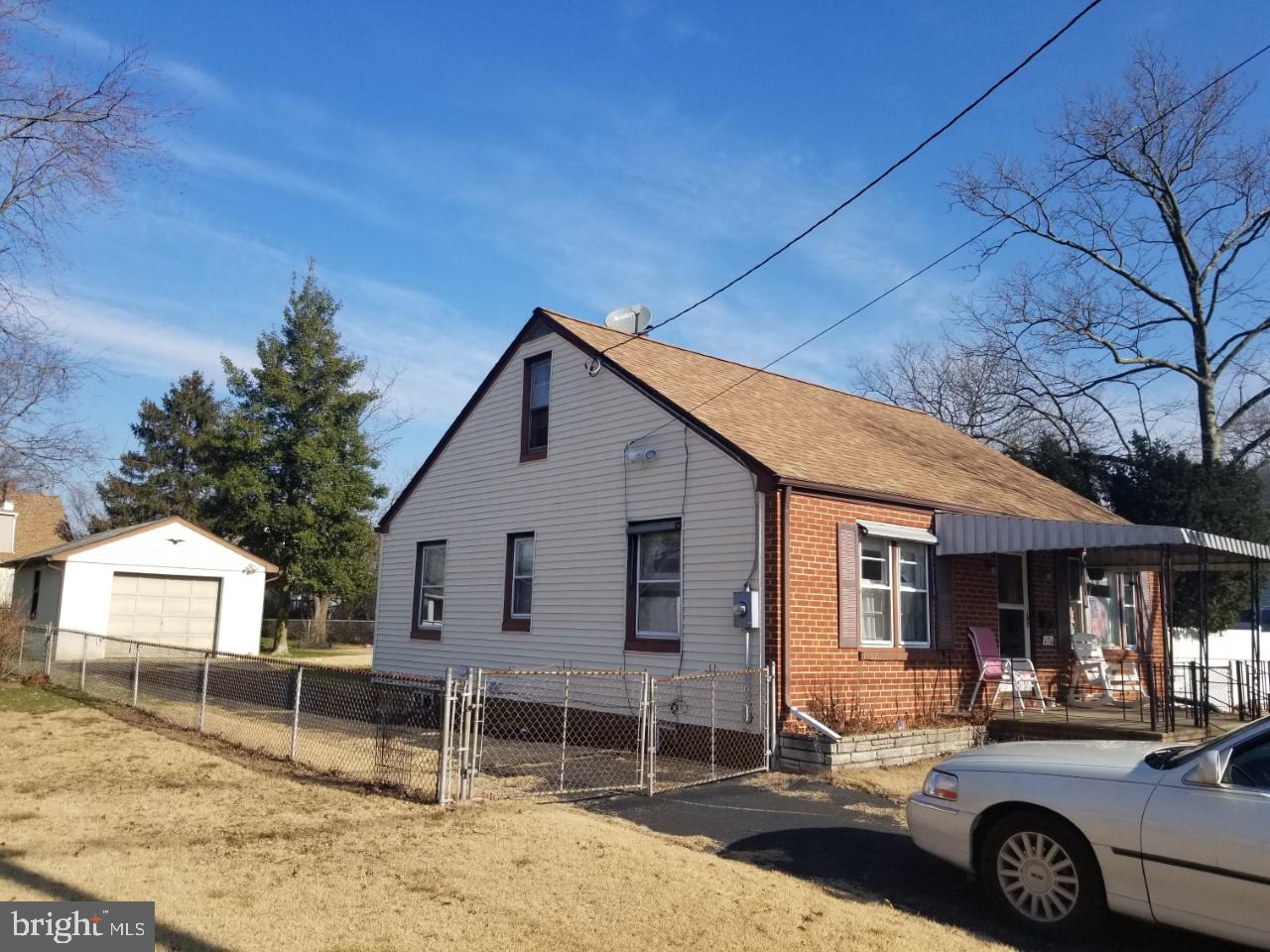 135 Oxford Road Cinnaminson, NJ 08077 - Photo 3 of 10 Gallery Image 3
