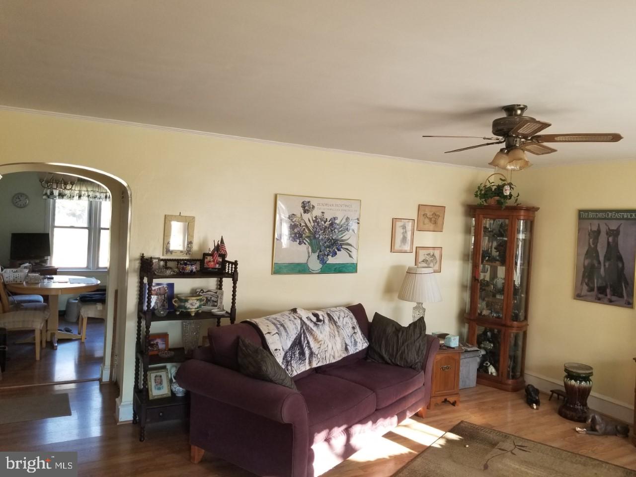 135 Oxford Road Cinnaminson, NJ 08077 - Photo 4 of 10 Gallery Image 4