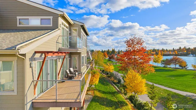 $500,000 | 219 Apple Street, Bremerton, WA 98310